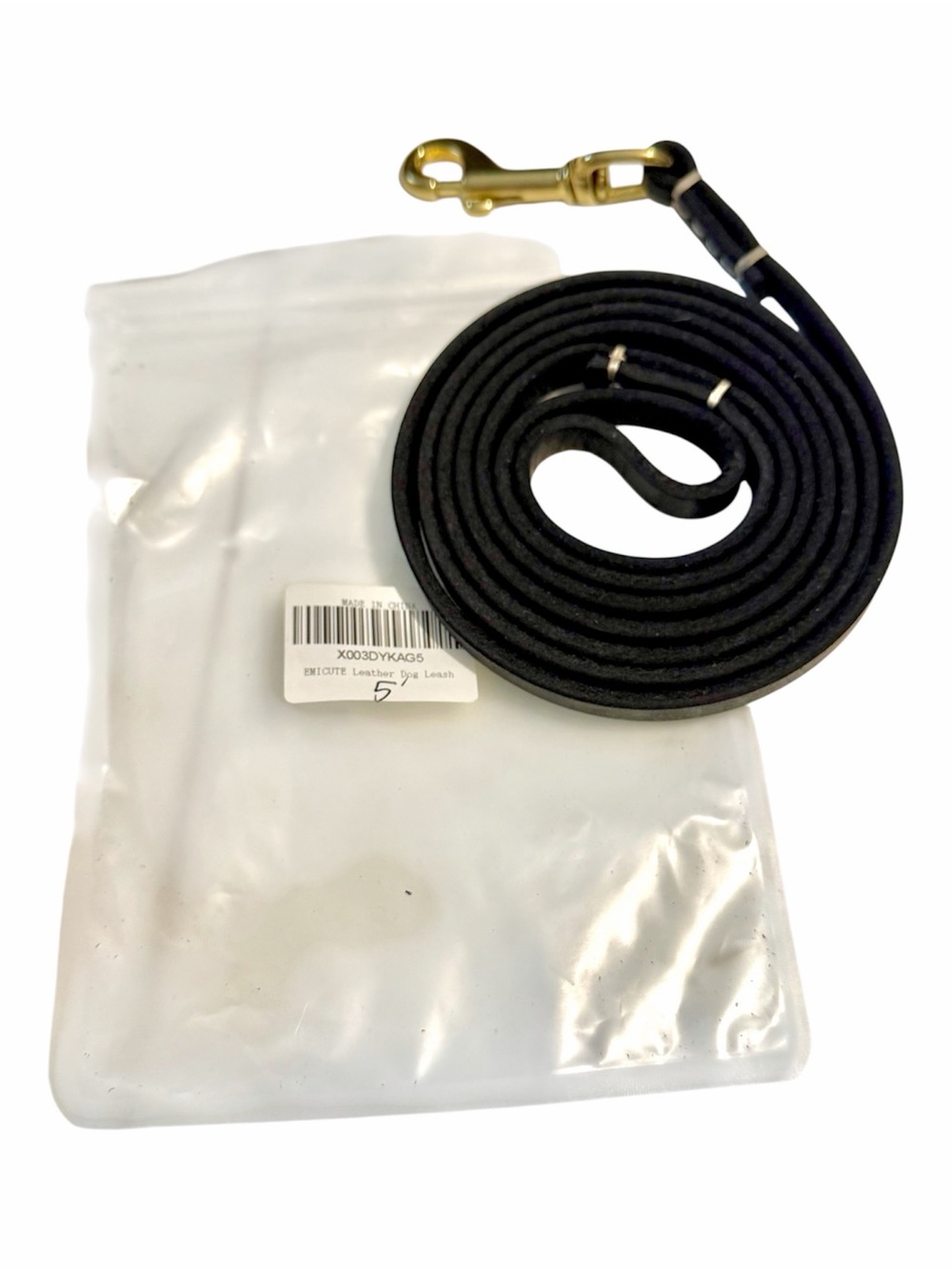 NWT Emicute Dog Leash Genuine Black Leather 5’ Length Metal Clasp